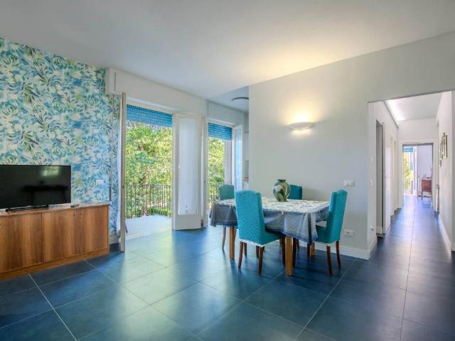 Appartamento in vendita a Camaiore LU