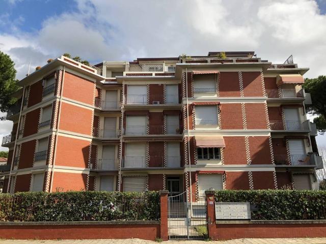 Appartamento in vendita a Camaiore LU