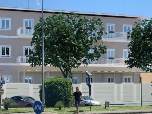 Appartamento in vendita a Camaiore LU