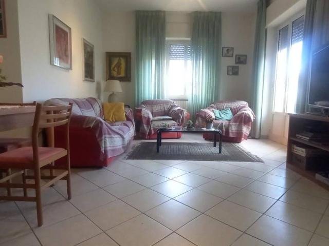 Appartamento in vendita a Camaiore LU