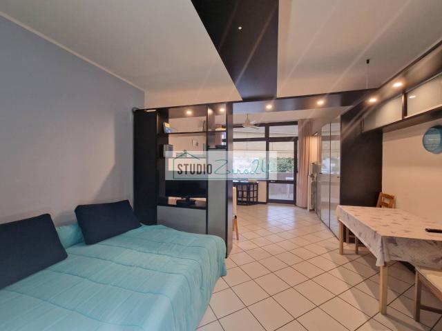 Appartamento in vendita a Camaiore, Lido di Camaiore