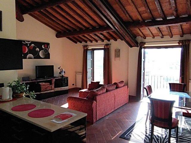 Appartamento in vendita a Camaiore