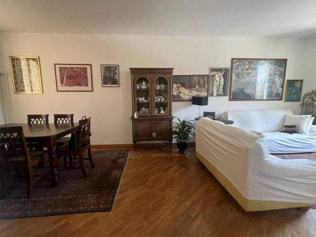 Appartamento in vendita a Camaiore