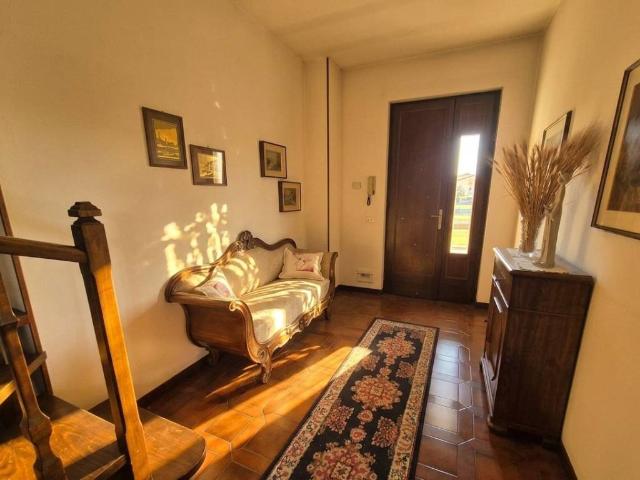 Appartamento in vendita a Cambiasca VB