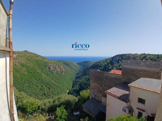 Appartamento in vendita a Camerota SA