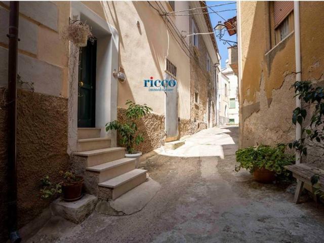 Appartamento in vendita a Camerota via Trieste, 20
