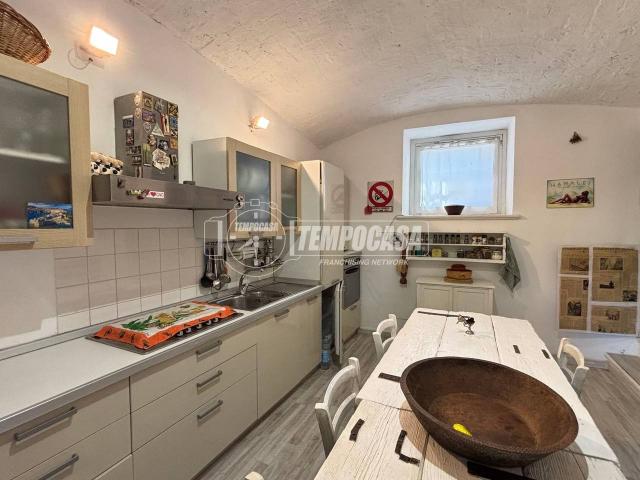 Appartamento in vendita a Camino
