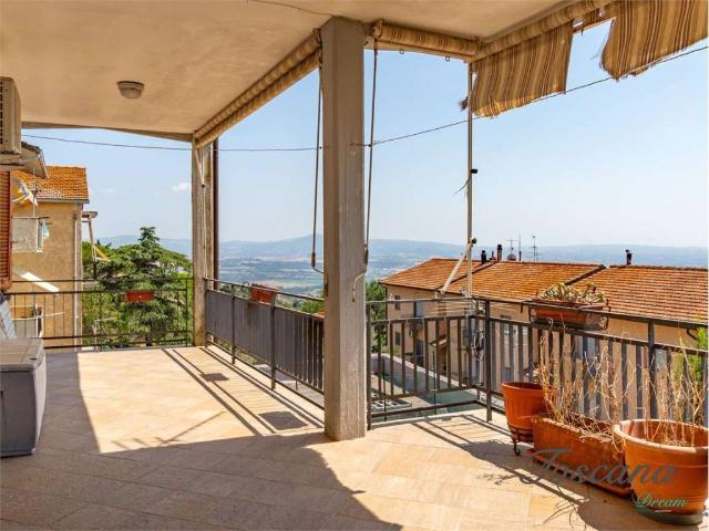 Appartamento in vendita a Campagnatico GR