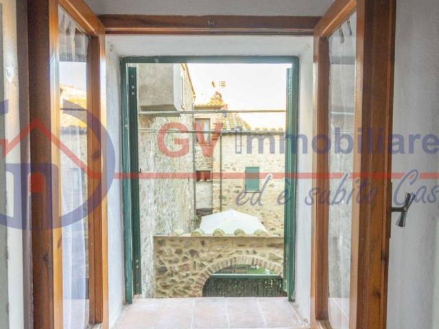 Appartamento in vendita a Campagnatico GR