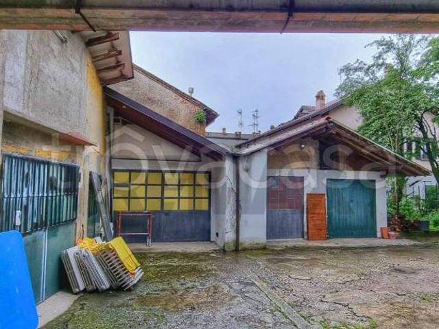 Appartamento in vendita a Camparada