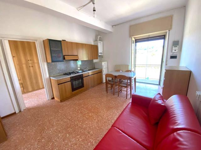 Appartamento in vendita a Camparada