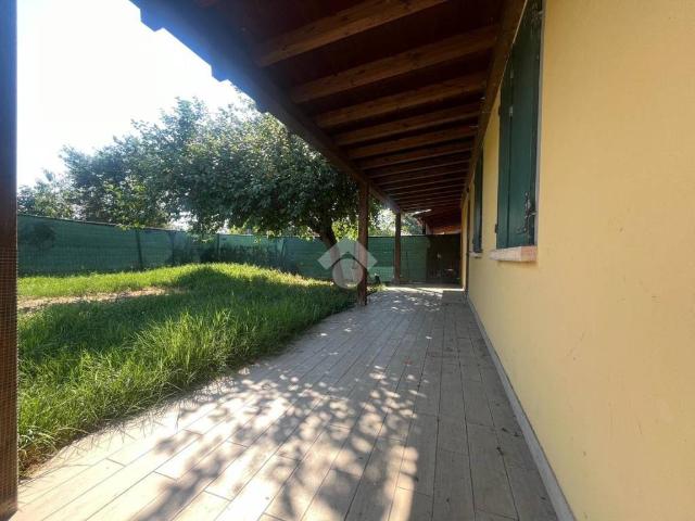 Appartamento in vendita a Campegine RE