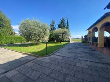 Appartamento in vendita a Campi Bisenzio FI