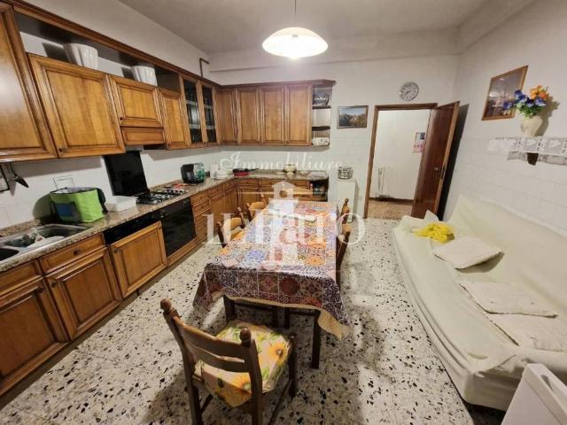 Appartamento in vendita a Campi Bisenzio FI