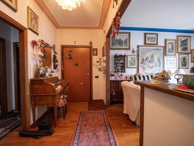 Appartamento in vendita a Campi Bisenzio FI