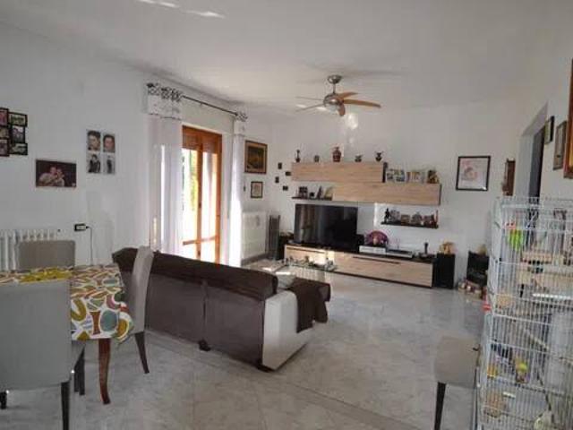 Appartamento in vendita a Campiglia Marittima LI