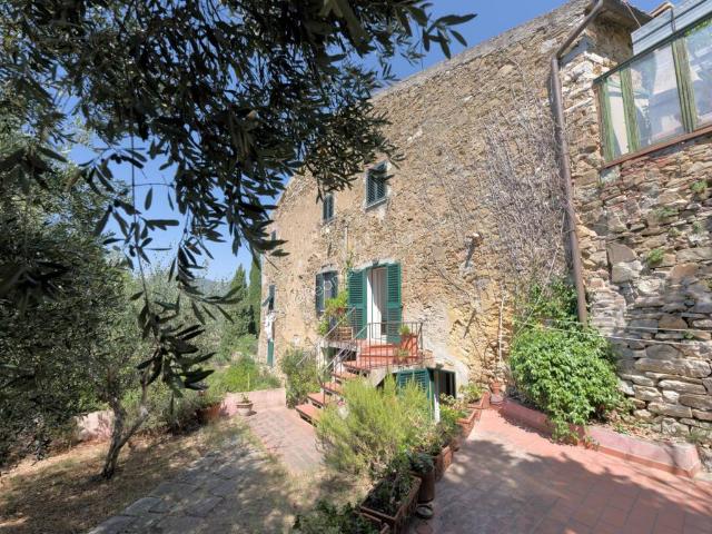 Appartamento in vendita a Campiglia Marittima LI