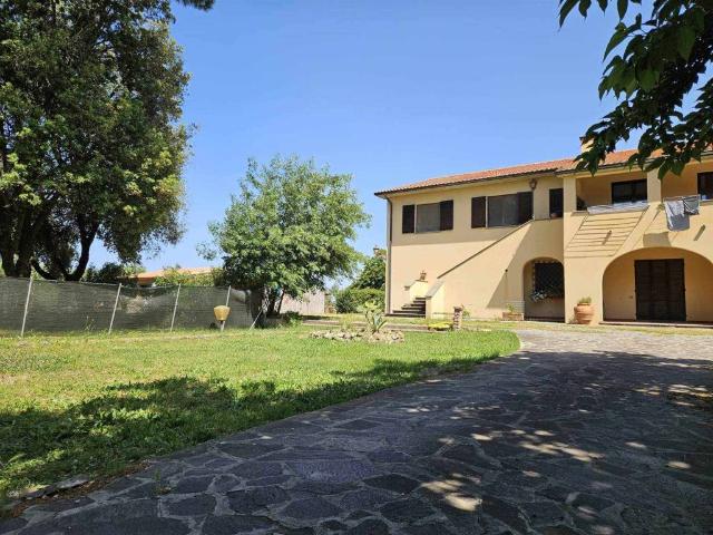 Appartamento in vendita a Campiglia Marittima LI