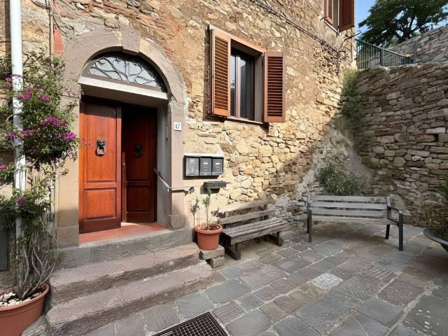 Appartamento in vendita a Campiglia Marittima LI