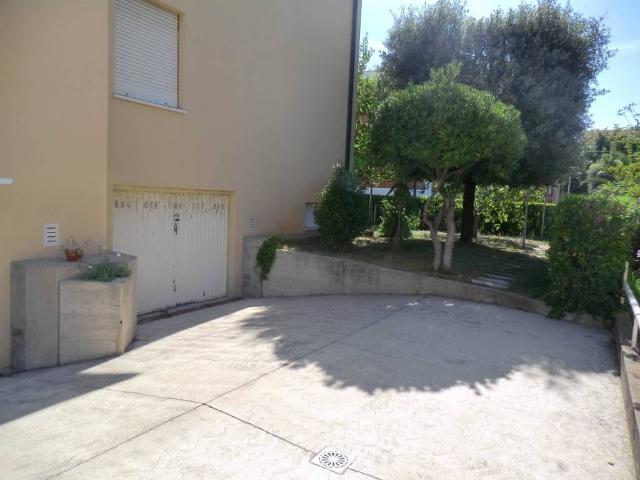 Appartamento in vendita a Campiglia Marittima LI