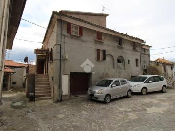 Appartamento in vendita a Campli TE