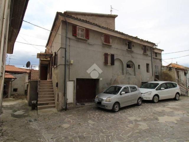 Appartamento in vendita a Campli TE