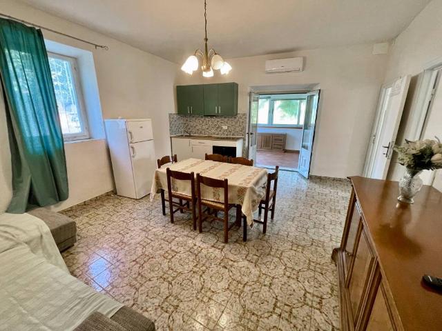Appartamento in vendita a Campo nell'Elba LI