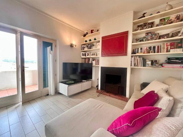 Appartamento in vendita a Campo nell'Elba LI