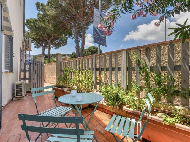 Appartamento in vendita a Campo nell'Elba LI