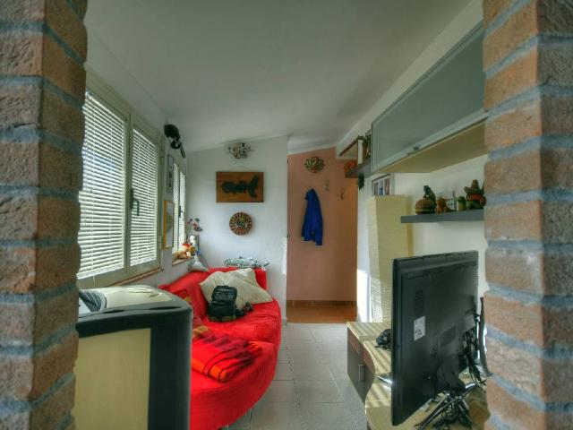 APPARTAMENTO in VENDITA a CAMPO NELL'ELBA RESIDENZIALE di 4 vani