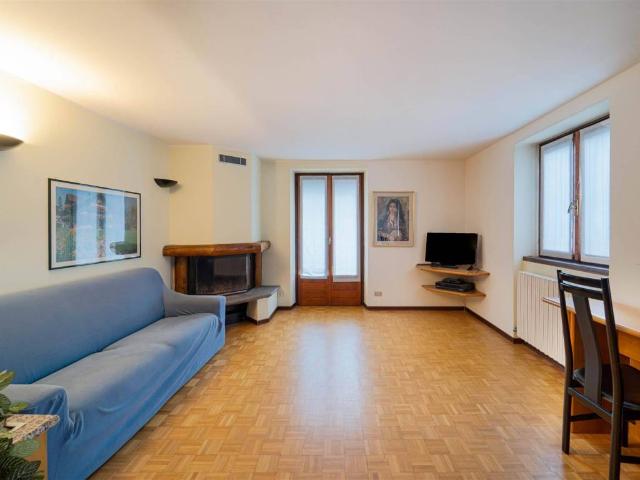 Appartamento in vendita a Campodolcino SO