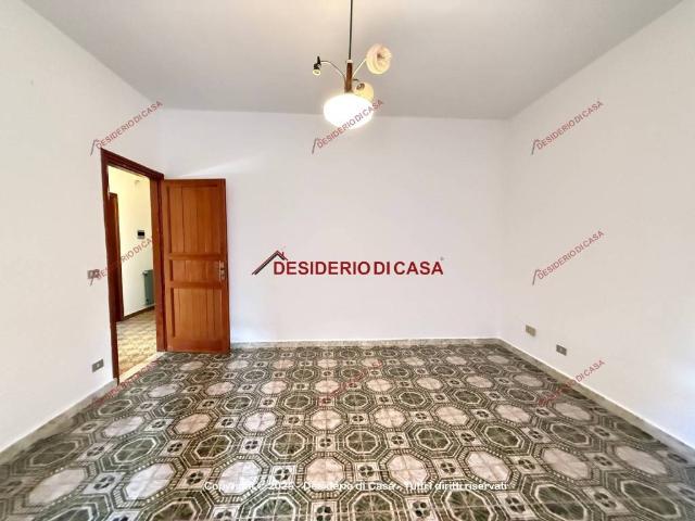 Appartamento in vendita a Campofelice di Roccella PA