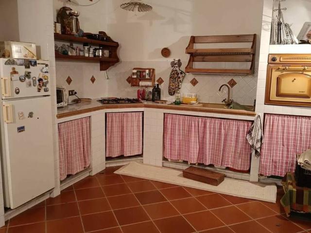 Appartamento in vendita a Campofelice di Roccella PA
