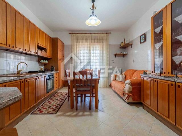 Appartamento in vendita a Campofelice di Roccella PA