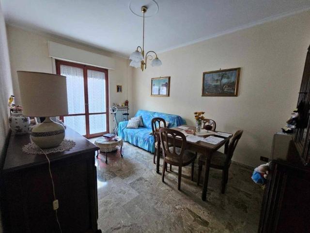 Appartamento in vendita a Campomorone GE