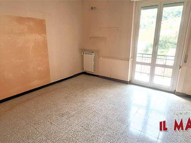 Appartamento in vendita a Campomorone GE