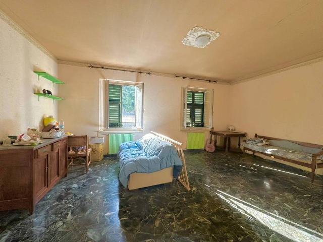 Appartamento in vendita a Campomorone GE