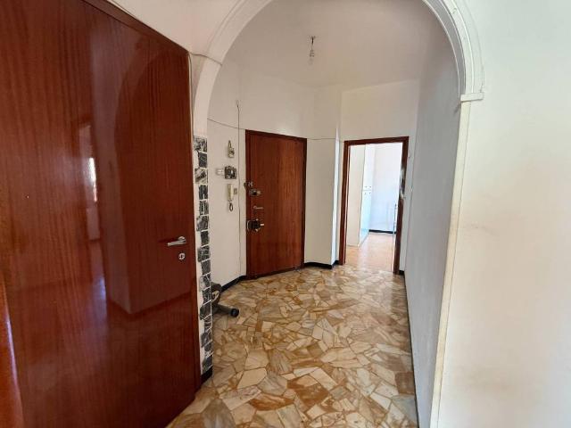 Appartamento in vendita a Campomorone GE