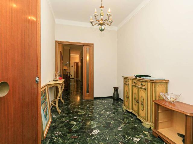 Appartamento in vendita a Campomorone GE