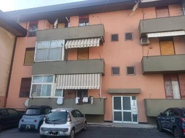 Appartamento in vendita a Camporotondo Etneo CT