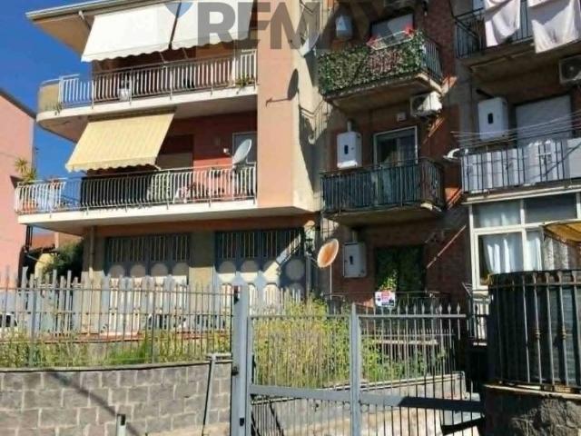 Appartamento in vendita a Camporotondo Etneo CT