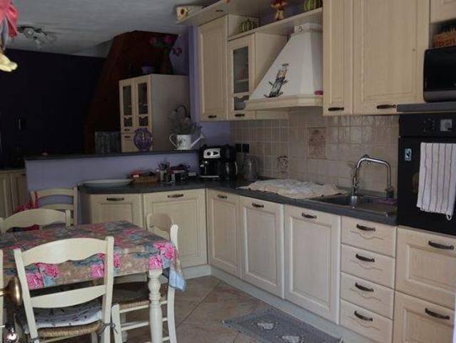Appartamento in vendita a Camporosso IM
