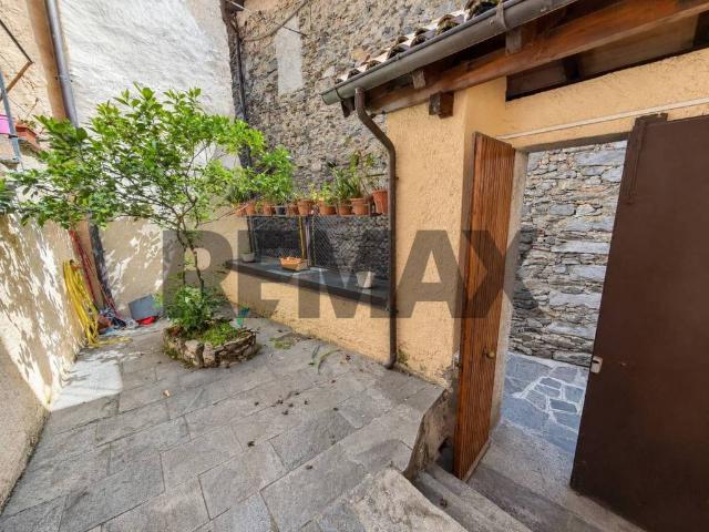 Appartamento in vendita a Cannero Riviera VB