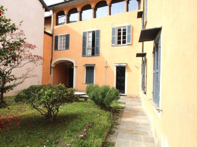 Appartamento in vendita a Cannobio VB