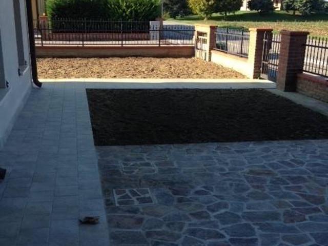 Appartamento in vendita a Canaro RO