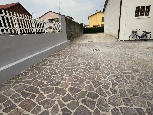 Appartamento in vendita a Canaro RO