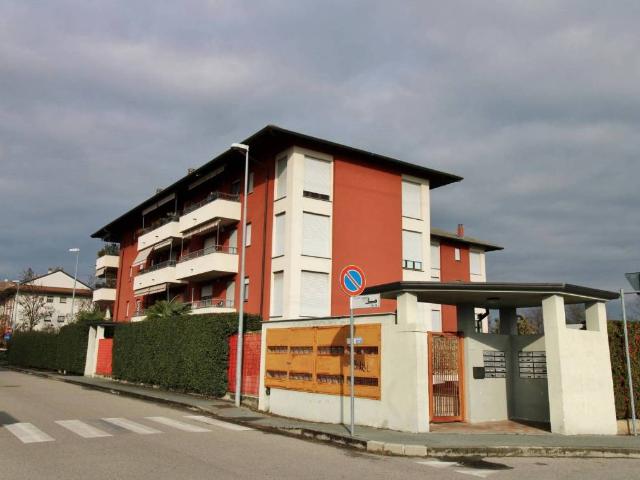 Appartamento in vendita a Canegrate MI