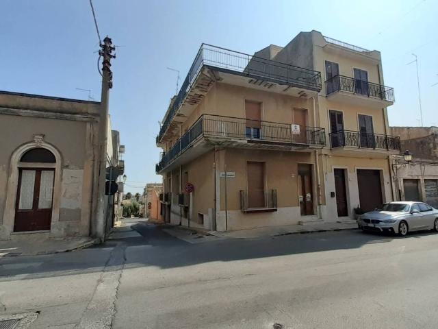 Appartamento in vendita a Canicattini Bagni SR
