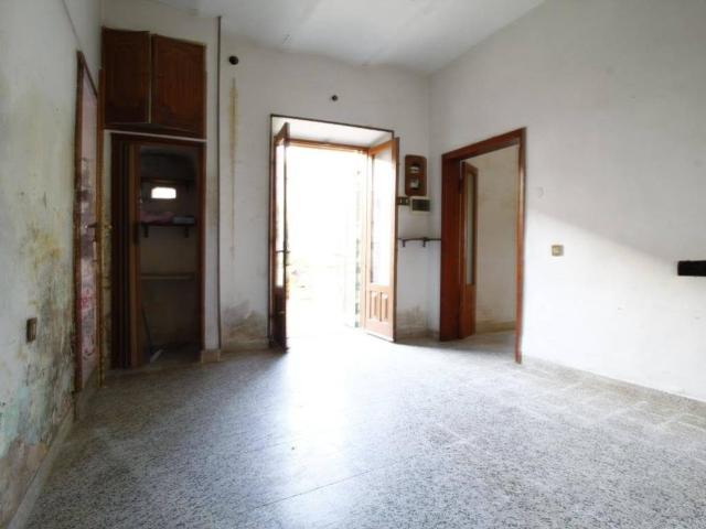 Appartamento in vendita a Canino VT