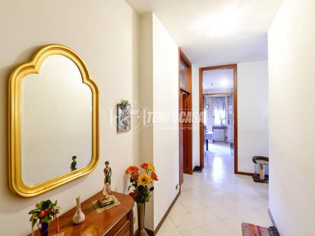 Appartamento in vendita a Cantù CO